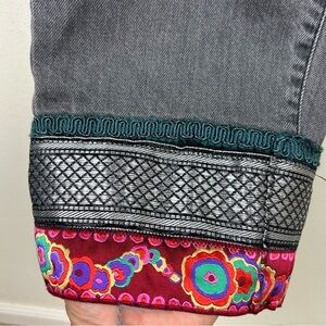 Universal Thread Boyfriend gray jeans with DIY edgy pattern hems size: 14/32R